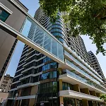 Luxurious Unique Tower With Skyline By Renters Prestige * ワルシャワ