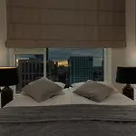 Luxurious Unique Tower With Skyline By Renters Prestige Apartament *