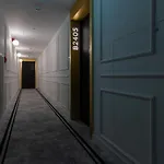 Luxurious Unique Tower With Skyline By Renters Prestige Warszawa