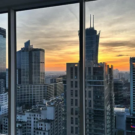 Apartment Luxurious Unique Tower With Skyline By Renters Prestige