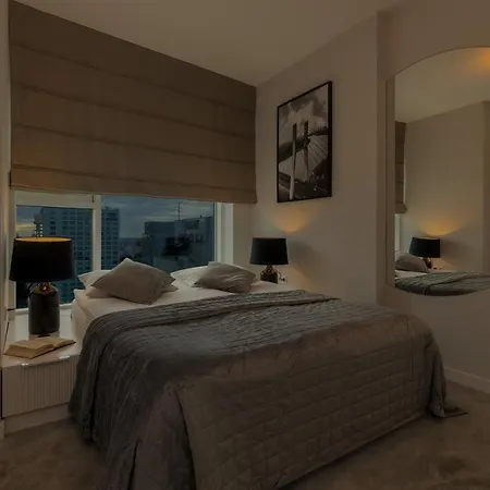 Unique Tower Lux Residence City Skyline By Renters Prestige Apartmán Varšava