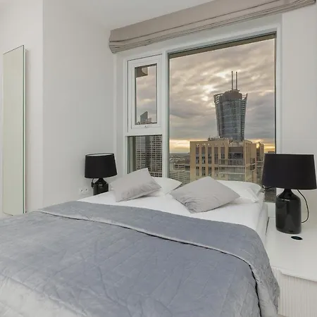 Luxurious Unique Tower With Skyline By Renters Prestige