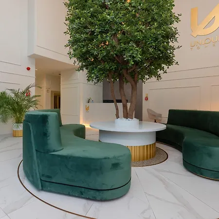 Luxurious Unique Tower With Skyline By Renters Prestige Daire Varşova