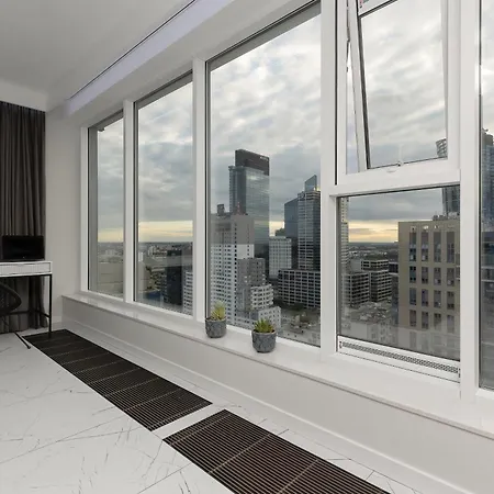 Unique Tower Lux Residence City Skyline By Renters Prestige Apartmán Varšava