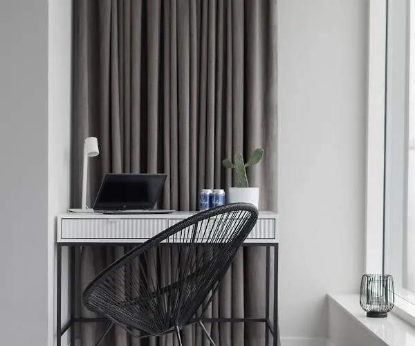 شقة Luxurious Unique Tower With Skyline By Renters Prestige *