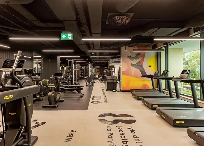 Luxurious Unique Tower With Skyline By Renters Prestige شقة