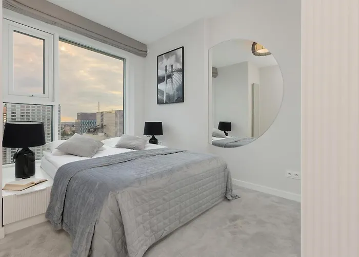 Luxurious Unique Tower With Skyline By Renters Prestige شقة *