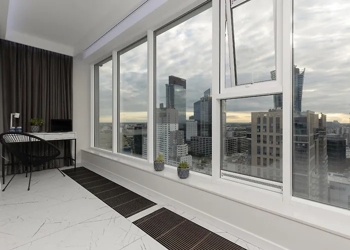 Luxurious Unique Tower With Skyline By Renters Prestige شقة وارسو