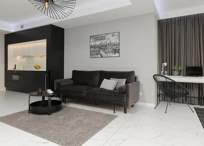 Luxurious Unique Tower With Skyline By Renters Prestige وارسو