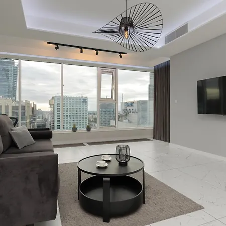 Luxurious Unique Tower With Skyline By Renters Prestige Apartment